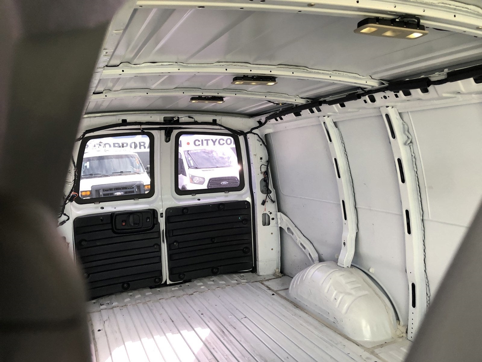 2019 Chevrolet Express Cargo Van RWD 2500 135"